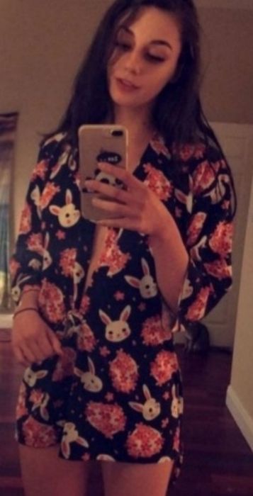 Особенности заказа девушки на час по карте